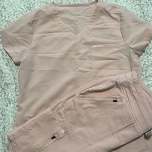 Jaanuu Pale Pink Jogger Scrub Set